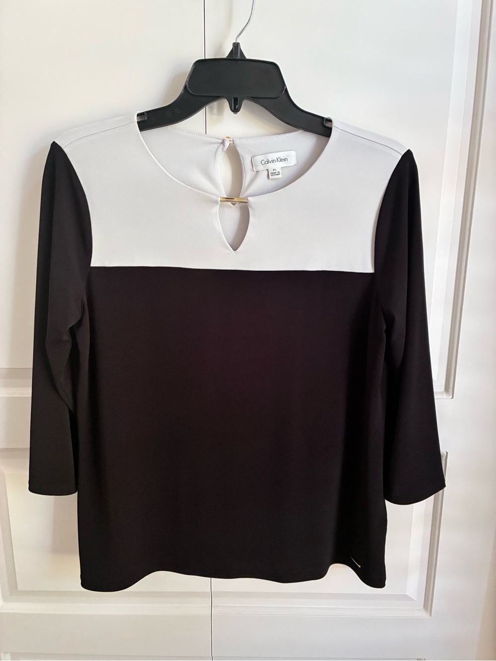Calvin Klein B&W Dressy Pullover Stretch Knit Top- PL